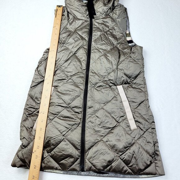 Lululemon Women's Cashew Coast Camo Butter The Fluffiest Puffer Vest Size 4 - Picture 5 of 7